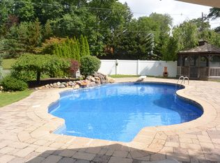 54 Reservoir Rd, Rockaway, NJ 07866