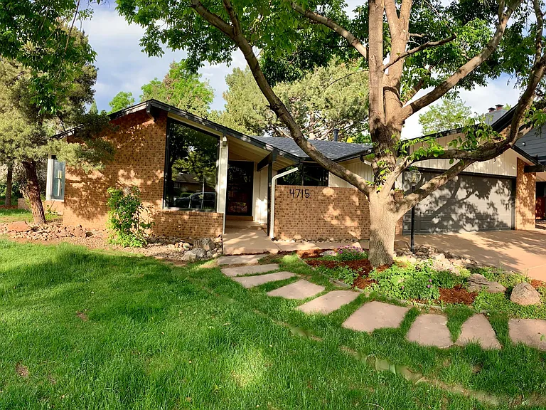4715 Harrison Ave — Photo 1