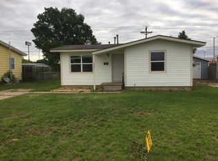 4621 S Hughes St, Amarillo, TX 79110