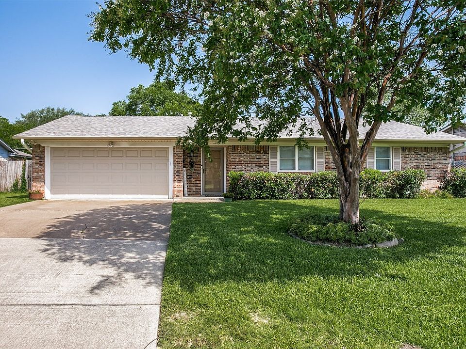 909 Keller Ave, Benbrook, TX 76126 Zillow