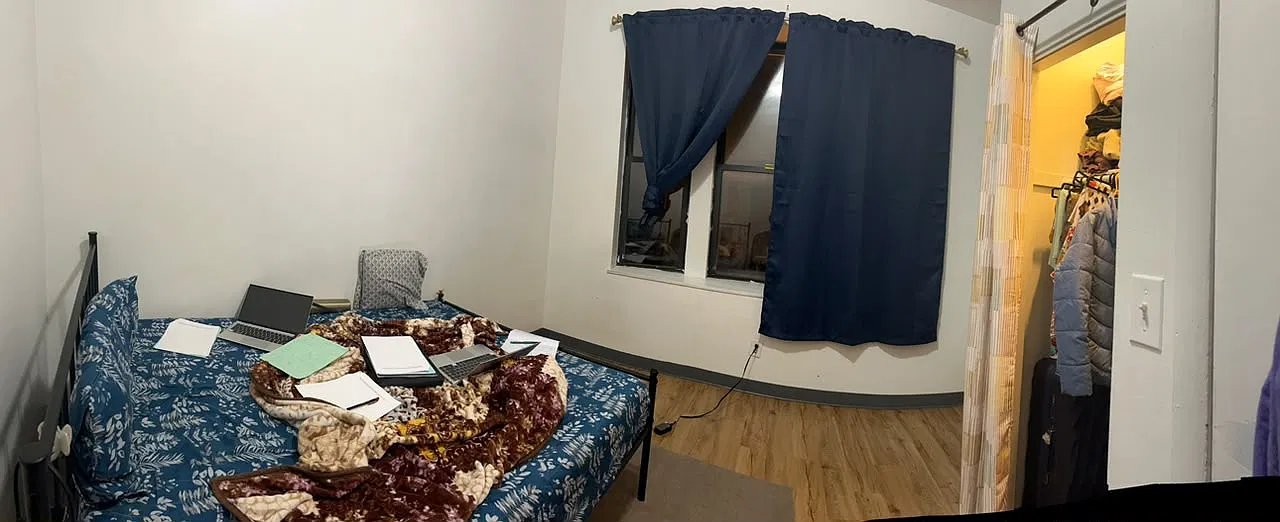 1 bed, $700 — Photo 1
