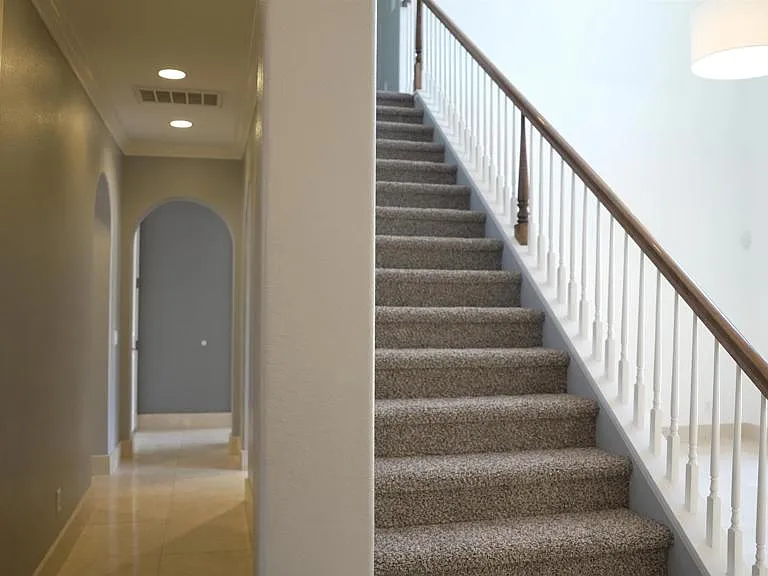 1050 White Alder Ave — Photo 30