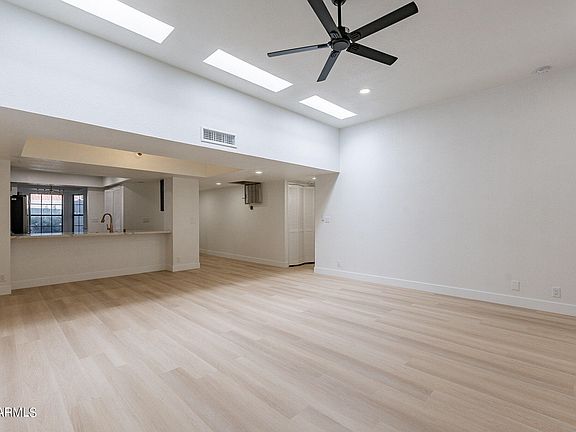 4th image of 11103 N 110TH Place