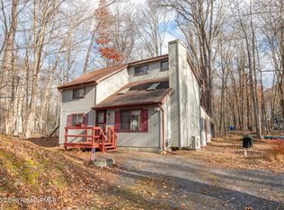 151 Towanda Trl, Pocono Lake, PA