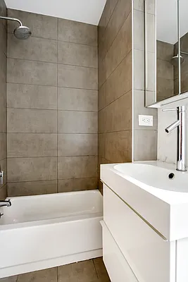 Rented by New Holland Residences | media 11