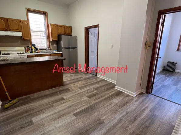 202 Ackerman Ave #4, Clifton, NJ 07011