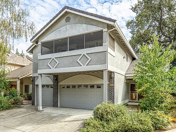 3rd image of 7034 Ara Ln