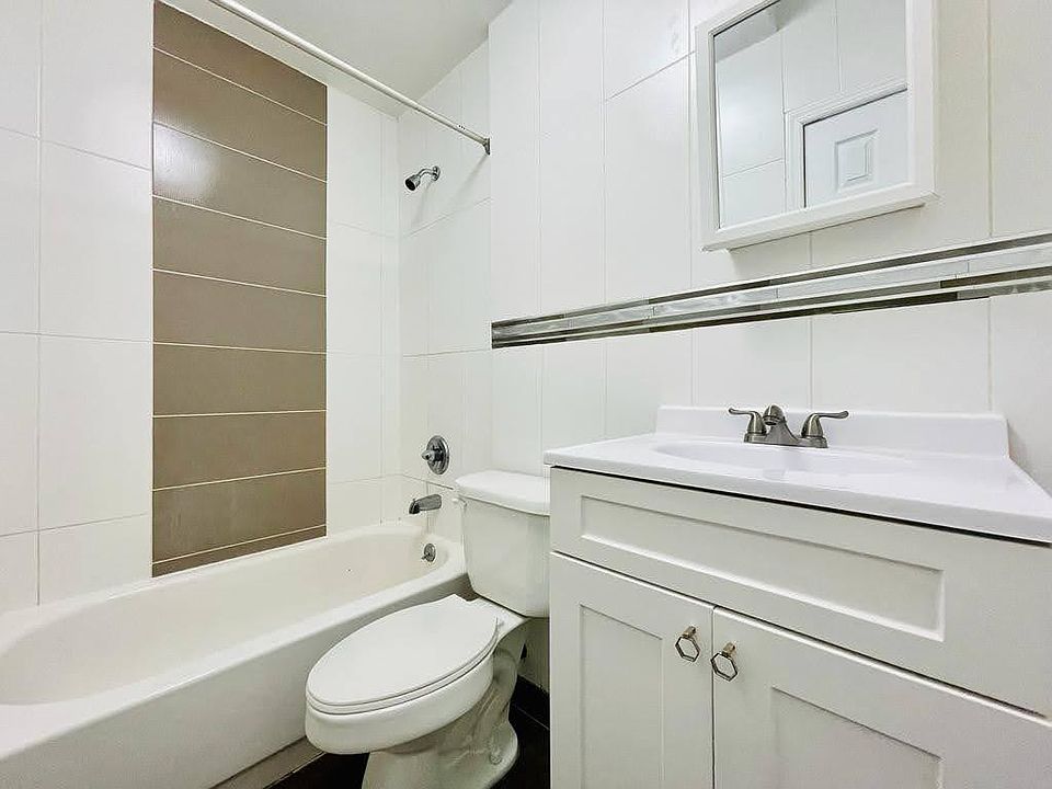 2nd image of 98 Wayne St #4AA
