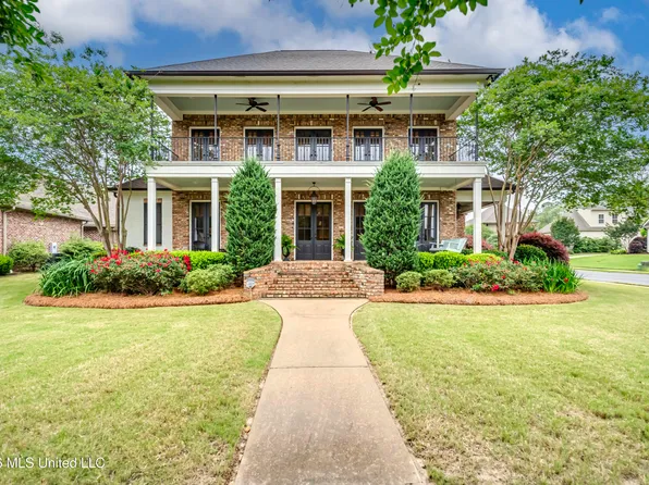 100 Arbor Lndg, Brandon, MS 39047