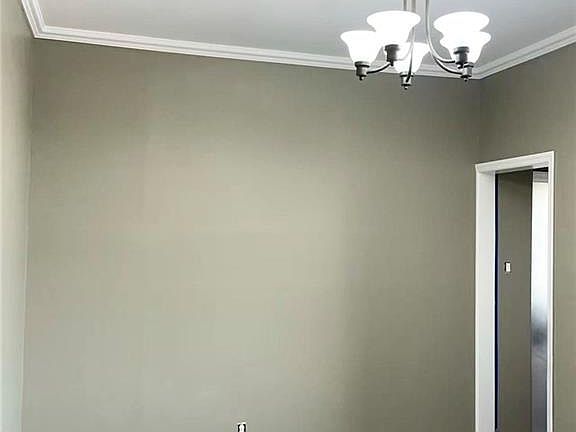 3rd image of 1967 65th St APT 4E