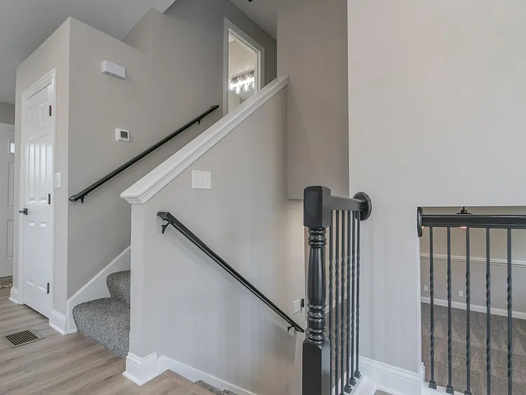8068 E 123rd Pl — Photo 14