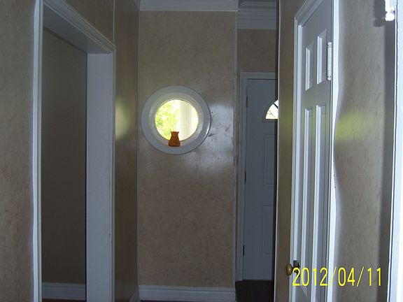 Entrance downstairs unit