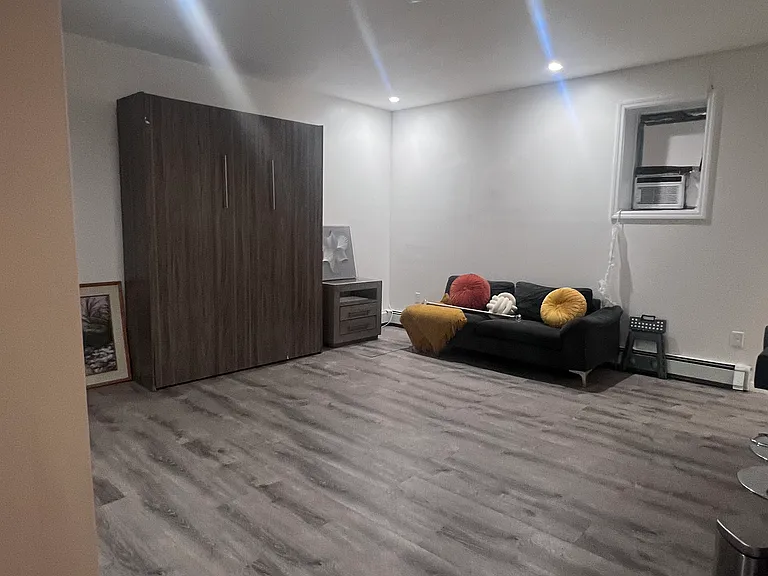 41 Colin St #2 — Photo 3