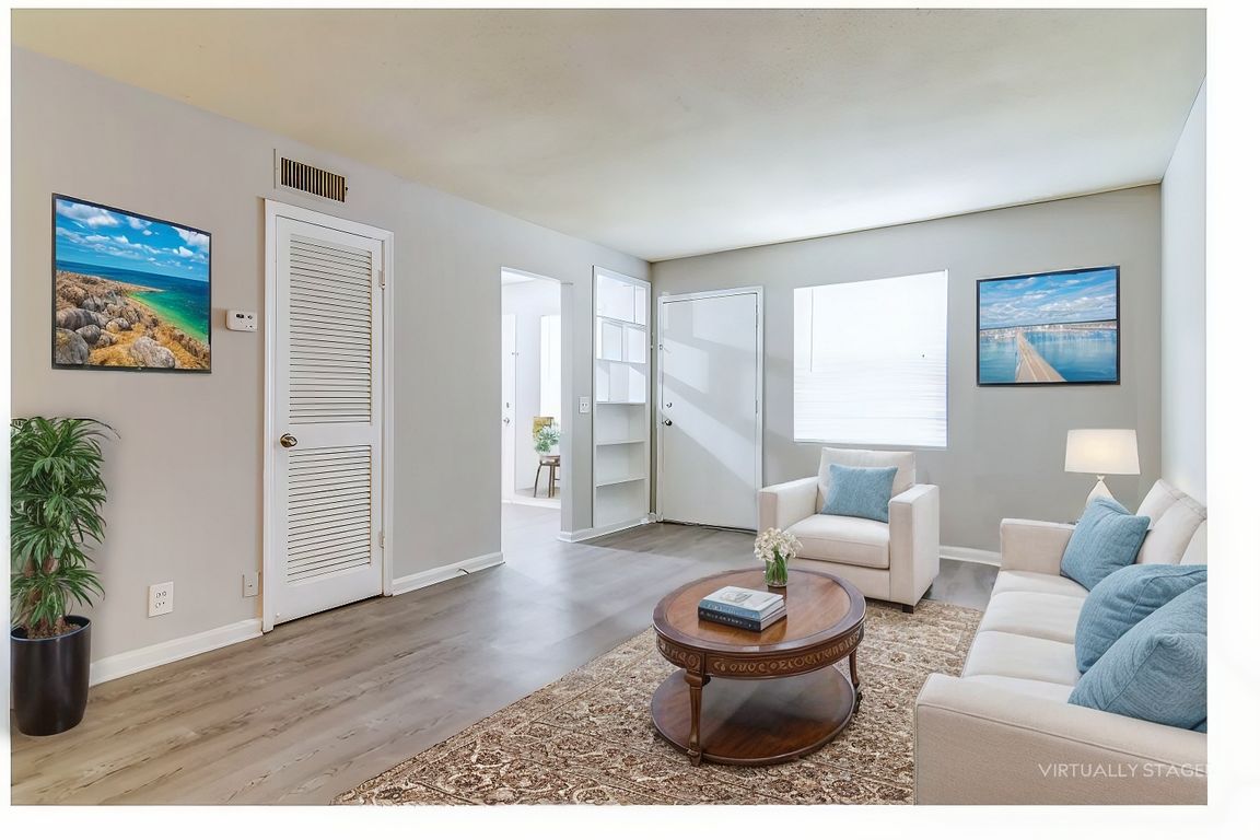 virtual staged 1 bed living room