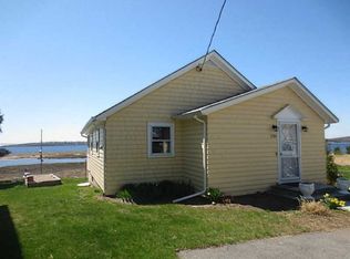 1190 Anthony Rd, Portsmouth, RI 02871