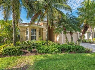 4841 Cerromar Dr, Naples, FL 34112