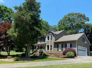 8433 Junction Ct, Charlotte, NC 28215