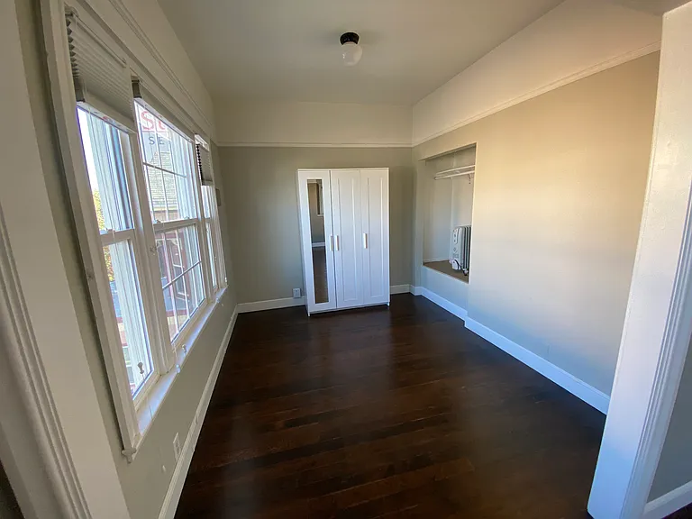 4627 Shattuck Ave #B — Photo 15