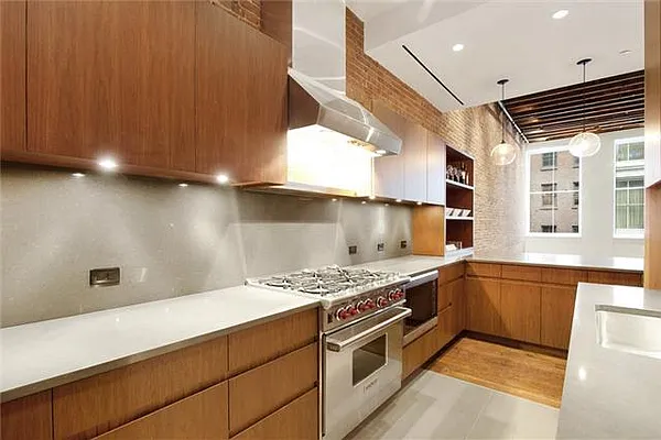 Rented by Mark David | media 47