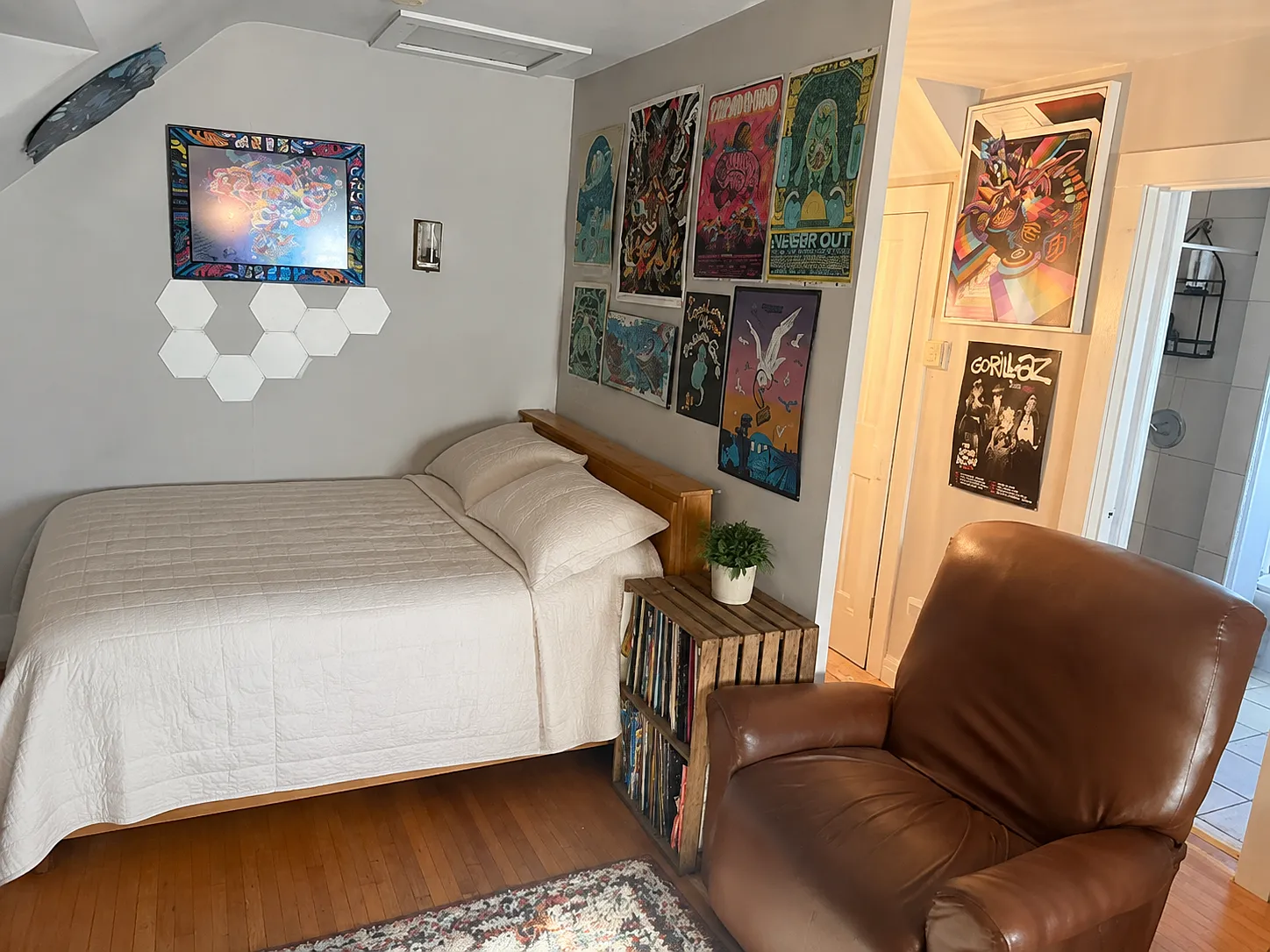 Studio, 550 sqft, $1,100 — Photo 3