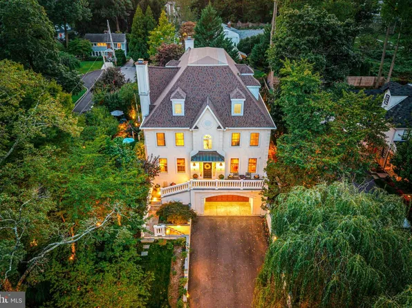 616 Brookside Ave, Wayne, PA 19087