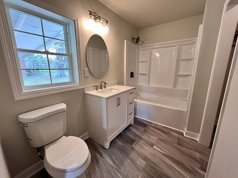 206 Sumter St — Photo 11
