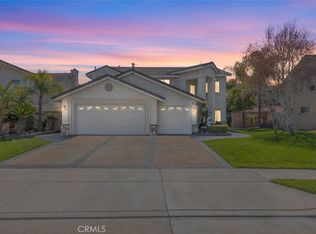 854 Crestmont Cir, Corona, CA 92882