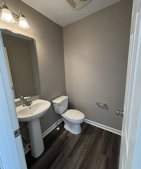 2180 Pine Valley Dr — Photo 9