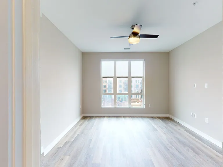 The George Apartments — Photo 101