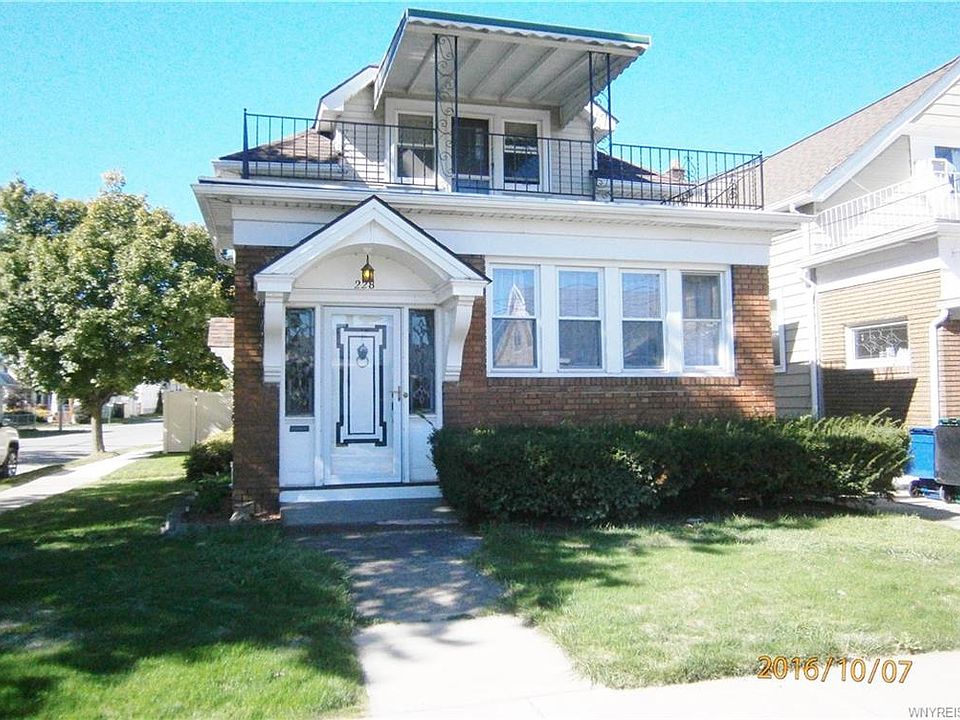 1st image of 228 Fenton St