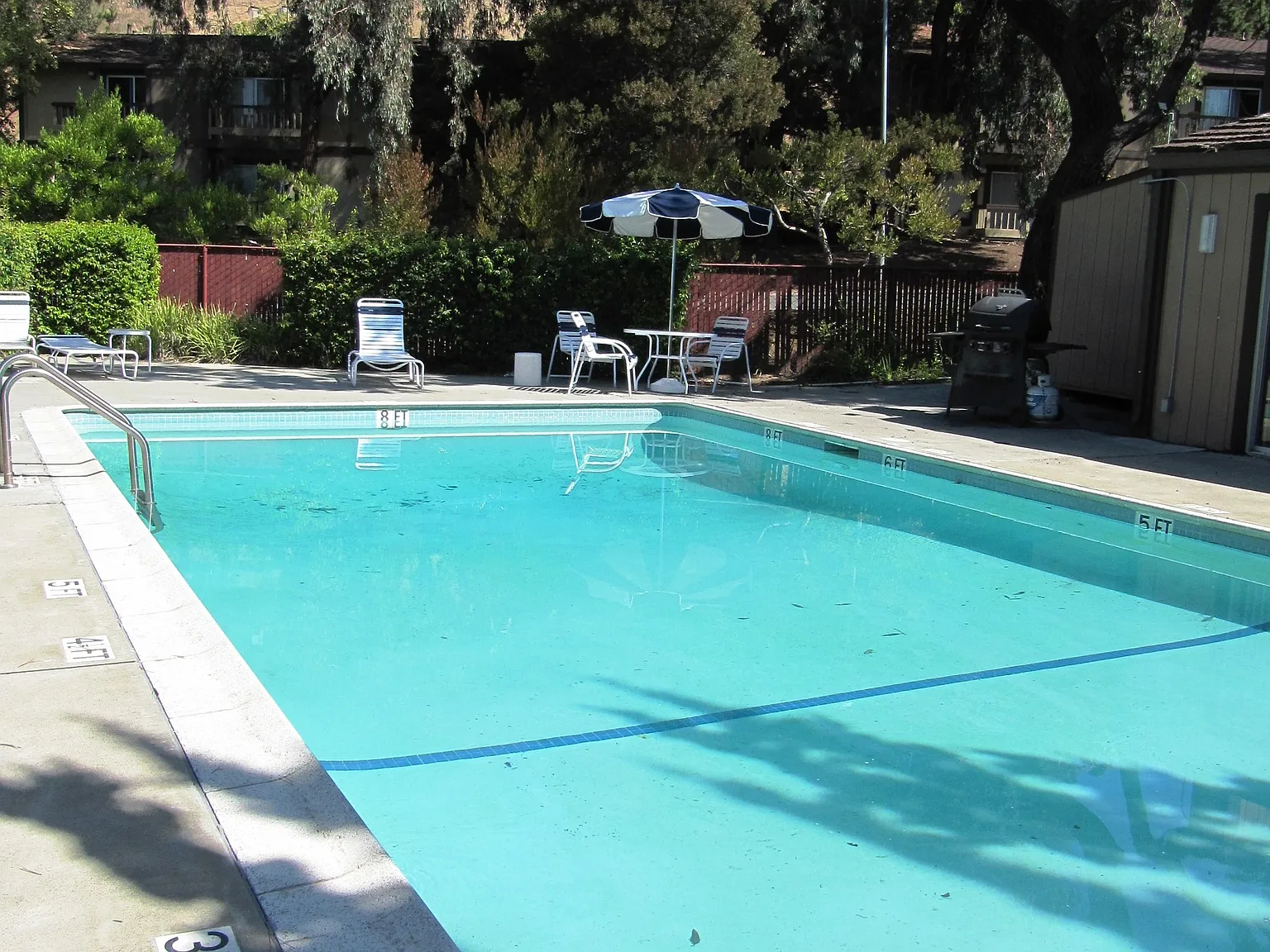 Crestview Apartments — Photo 3