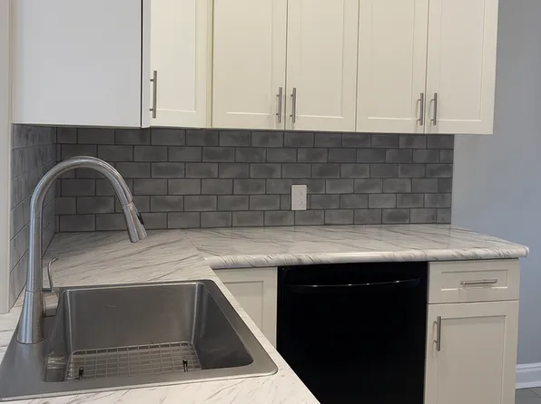 11749 Arden Ave, Cleveland, OH 44111