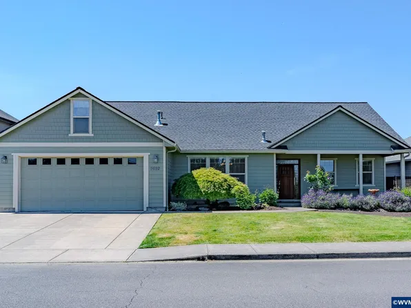 9692 Willamette St, Aumsville, OR 97325