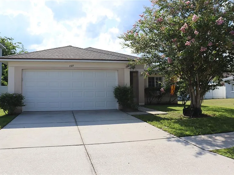 6419 Chapel Pines Blvd — Photo 1