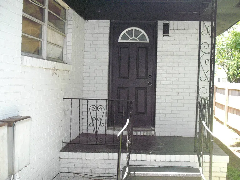 1793 Steiner Ave SW #A — Photo 7