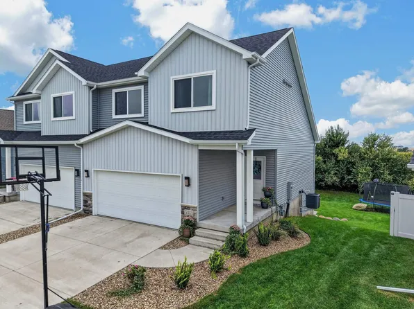 5313 Fernwood Dr, Cedar Falls, IA 50613