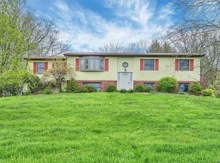 16 Spring Hill Ct, Wappingers Falls, NY 12590