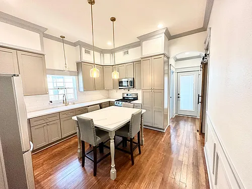 3602 Avenue O Photo 1