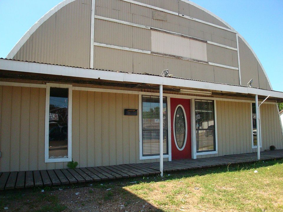 1st image of 2908 7th St