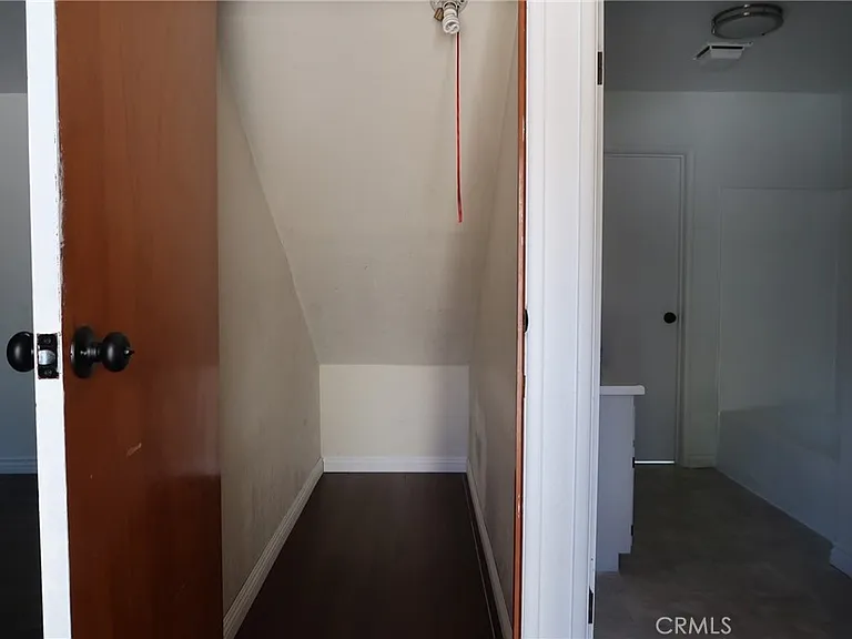 455 Nassau Ave — Photo 16