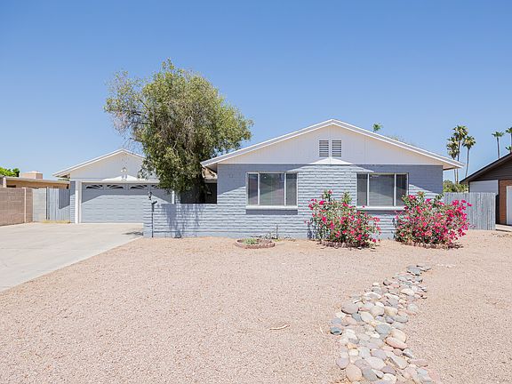 2nd image of 4704 S La Rosa Dr