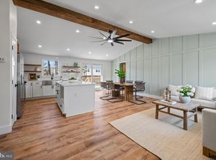 1359 Rock Chapel Rd, Herndon, VA 20170