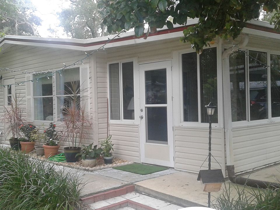Side entrance to sun room.
