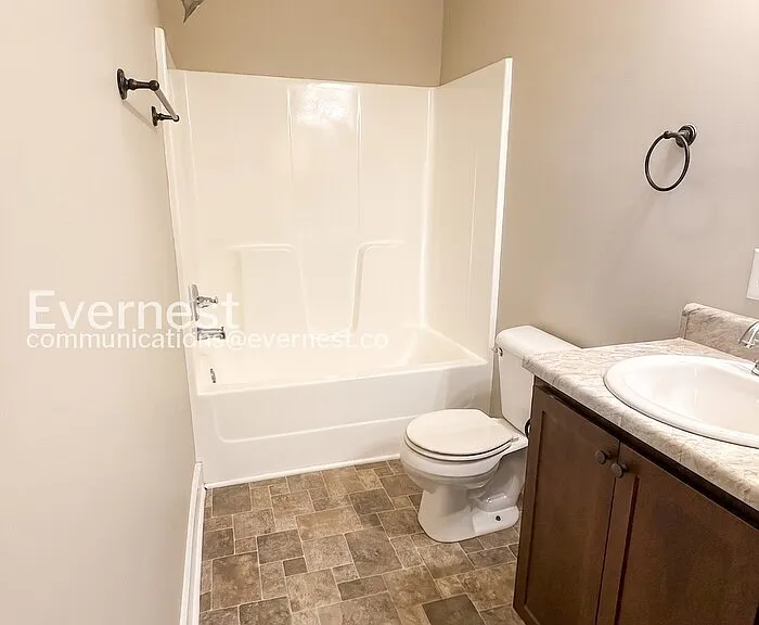 5860 Cheshire Cove Trl — Photo 8