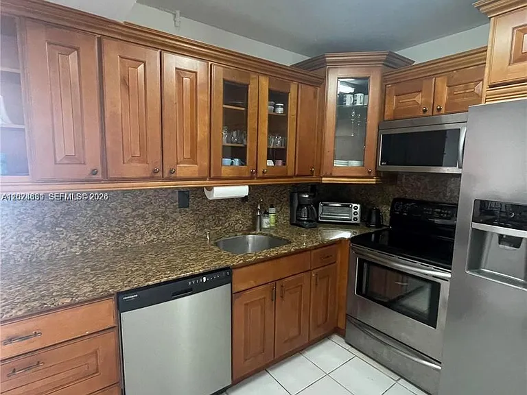 3701 N Country Club Dr #902 — Photo 7