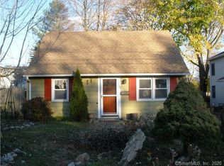 65 Albin Rd, Stamford, CT 06902