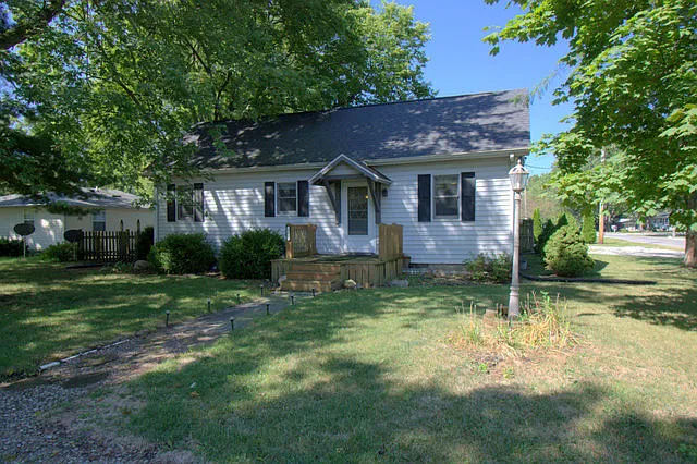 101 S Cory St photo 1