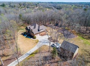 121 Old River Rd, Pelzer, SC 29669