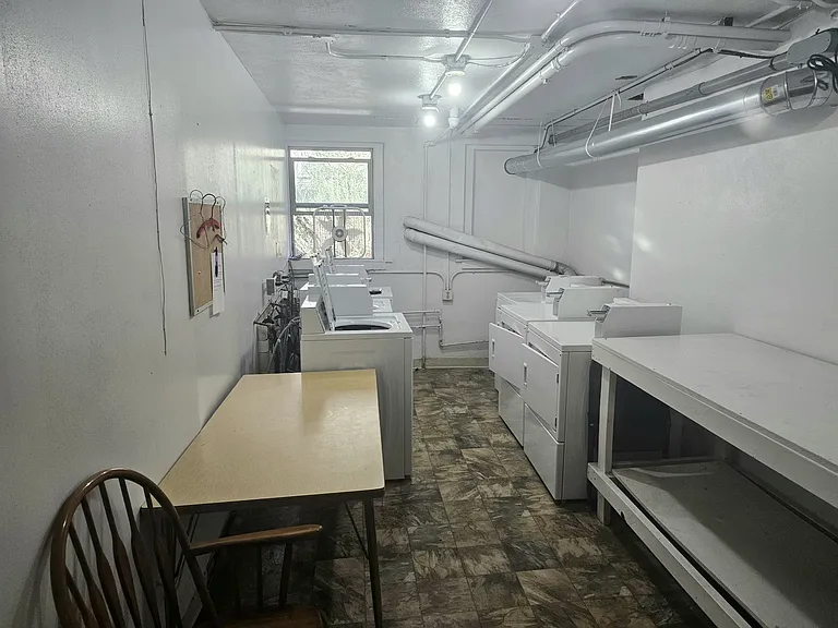 221 Mathews St #3 — Photo 7