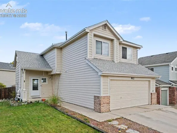 912 Legend Oak Dr, Fountain, CO 80817